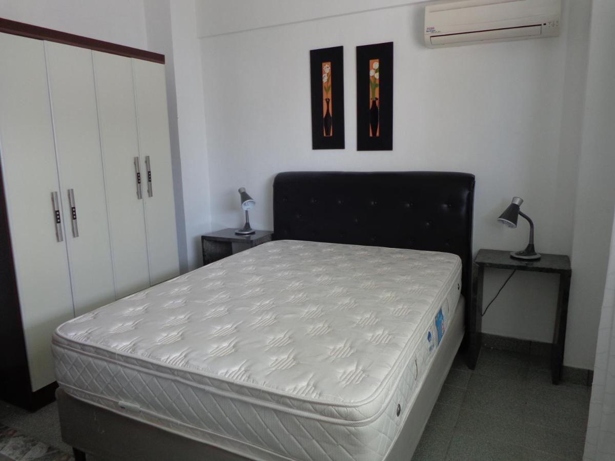 Praia De 4 Ilhas Apartamento De 1 Quarto A 60M Praia Com Vista Бомбиньяс Экстерьер фото