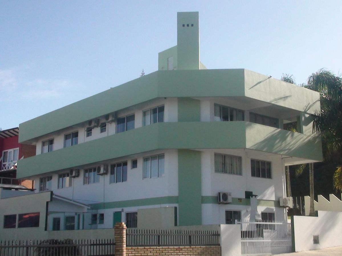 Praia De 4 Ilhas Apartamento De 1 Quarto A 60M Praia Com Vista Бомбиньяс Экстерьер фото